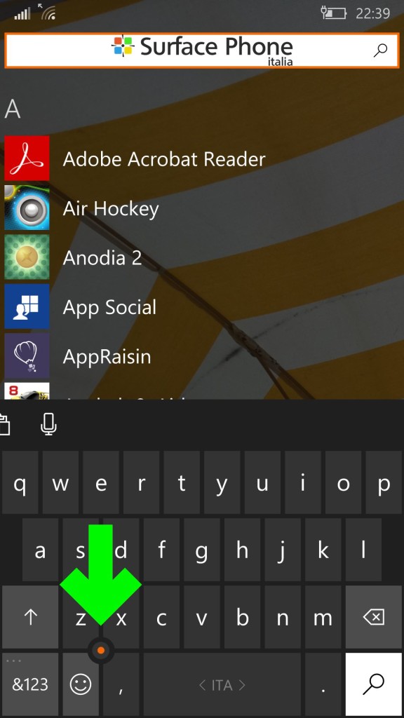 Windows 10 Mobile -stick-tastiera-surface phone italia
