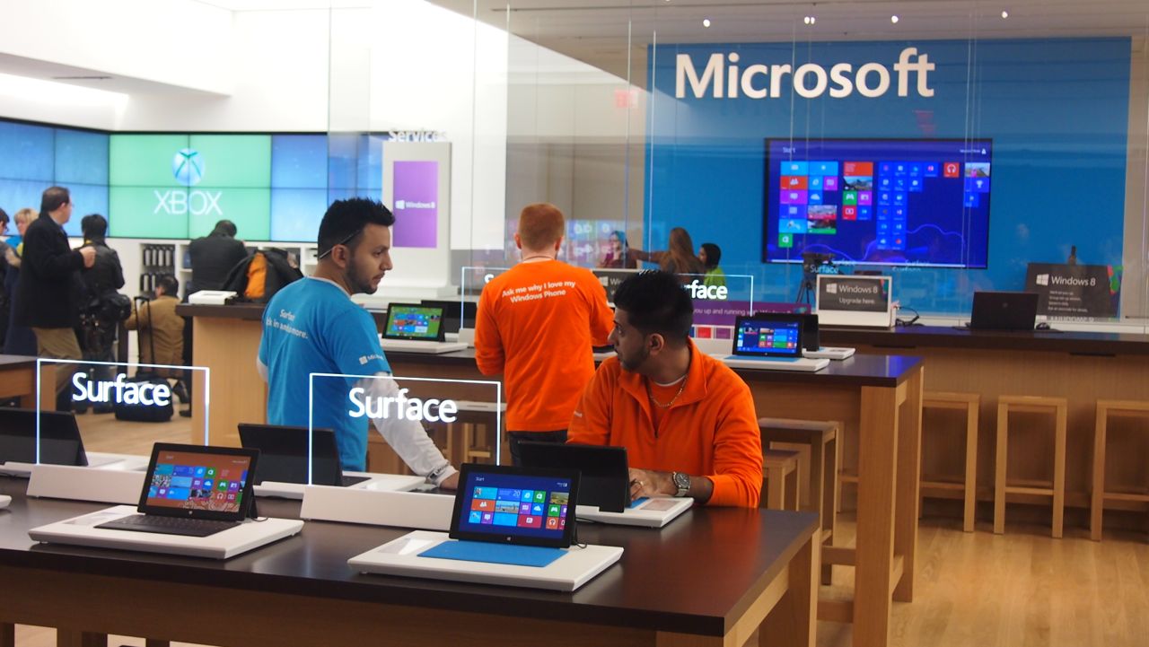 Microsoft Store: disponibili gli sconti natalizi per Surface, Xbox e Microsoft Lumia
